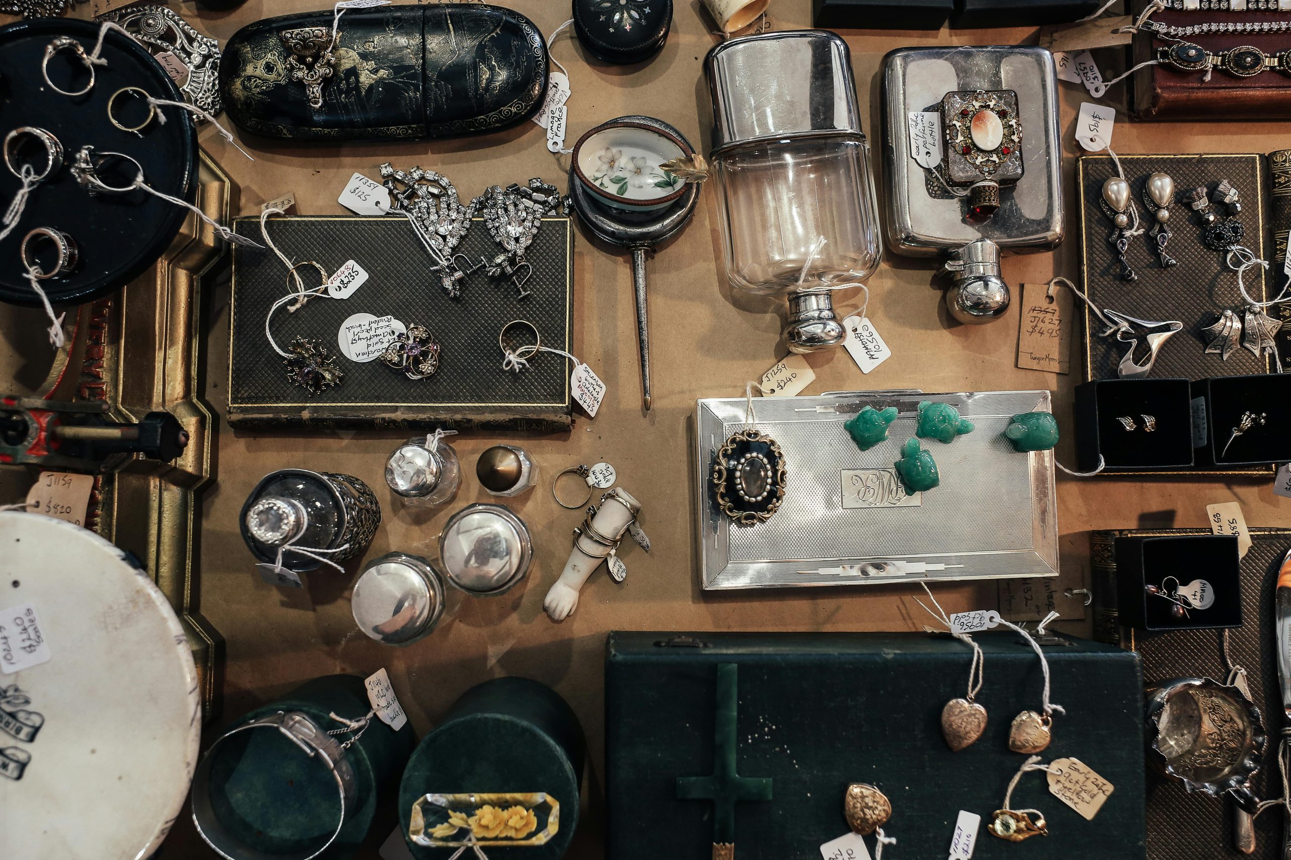 Best vintage shops for rings in the centre?