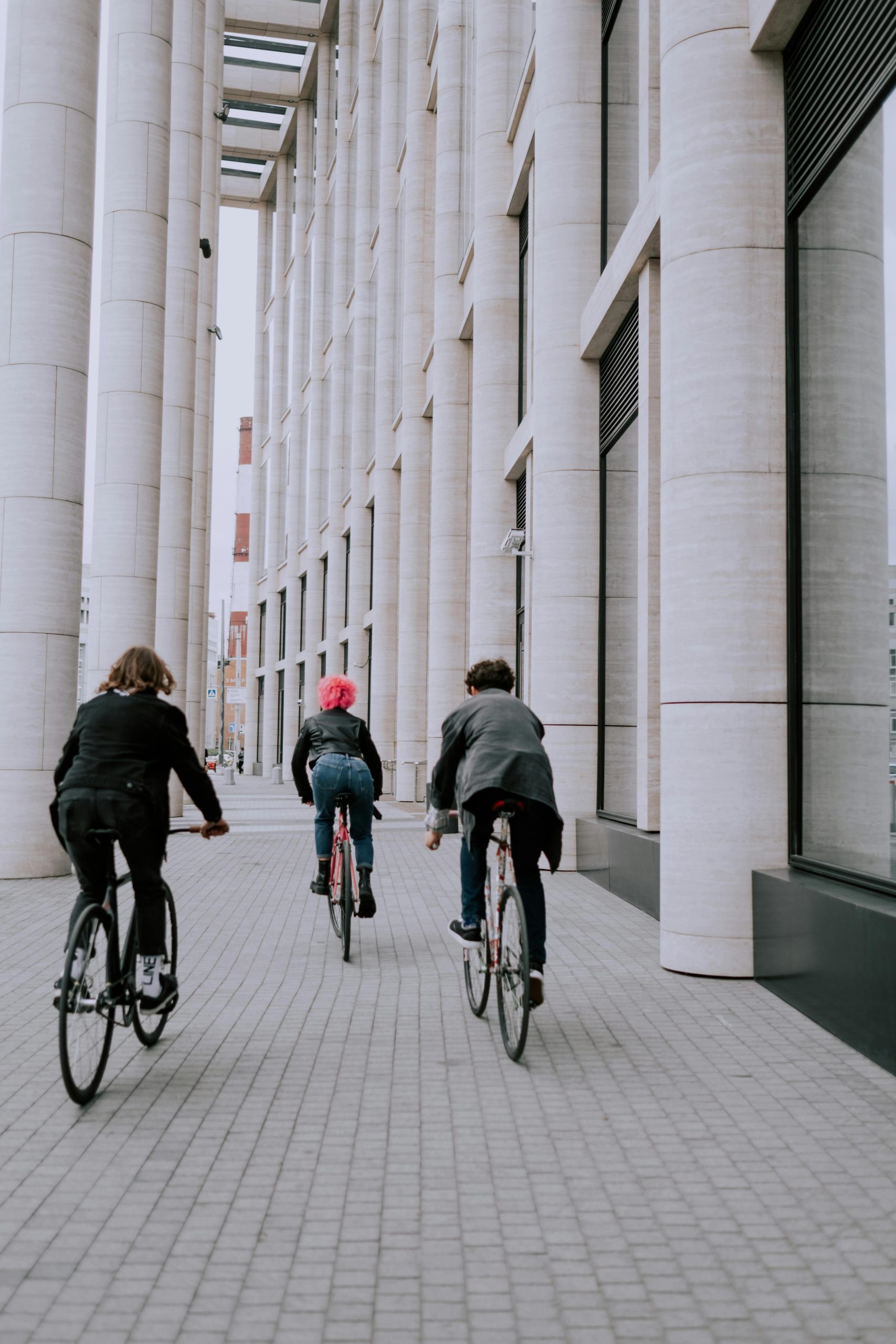 Why don’t cyclists use cycle lanes?