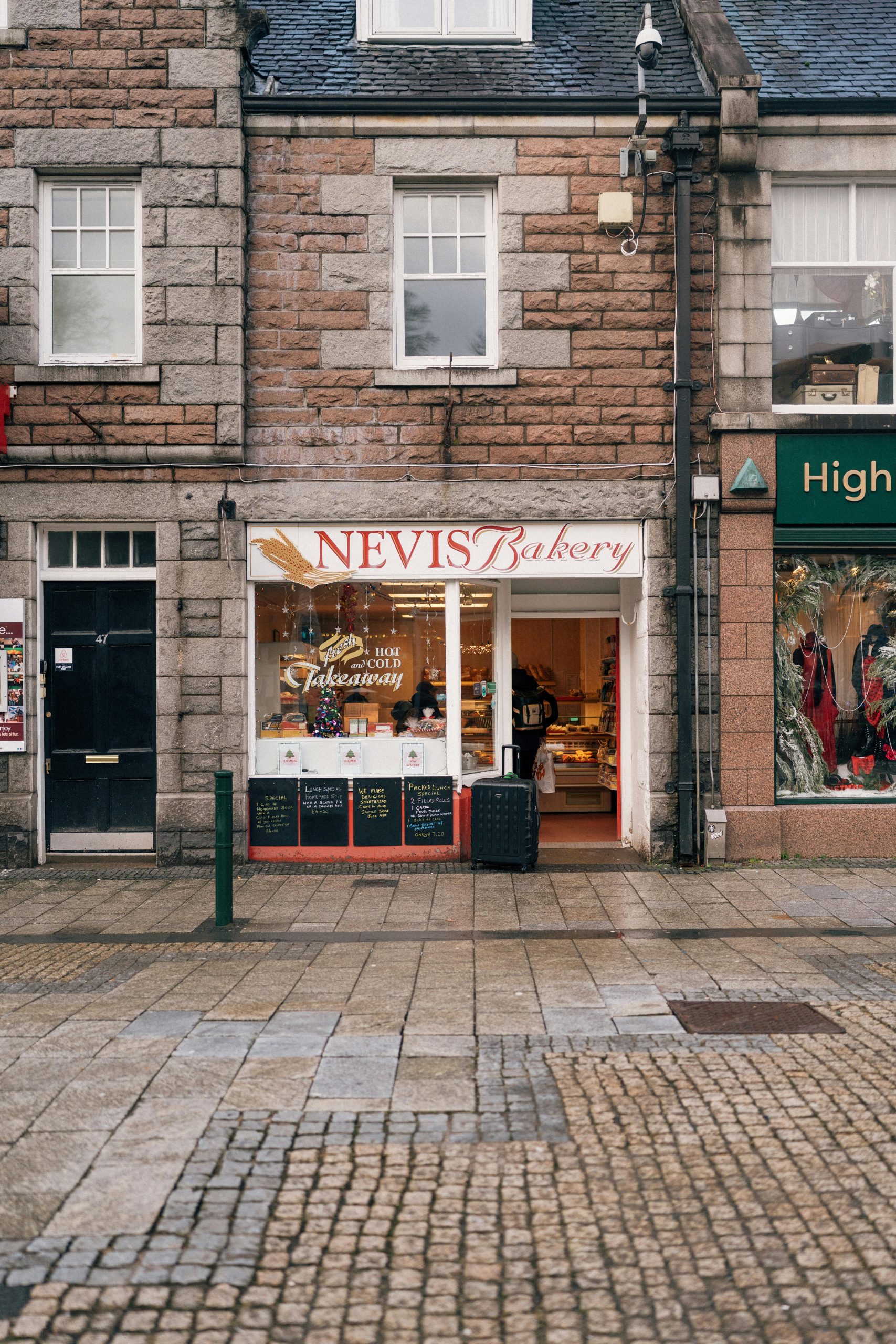 Where can I find a pure British bakery ?