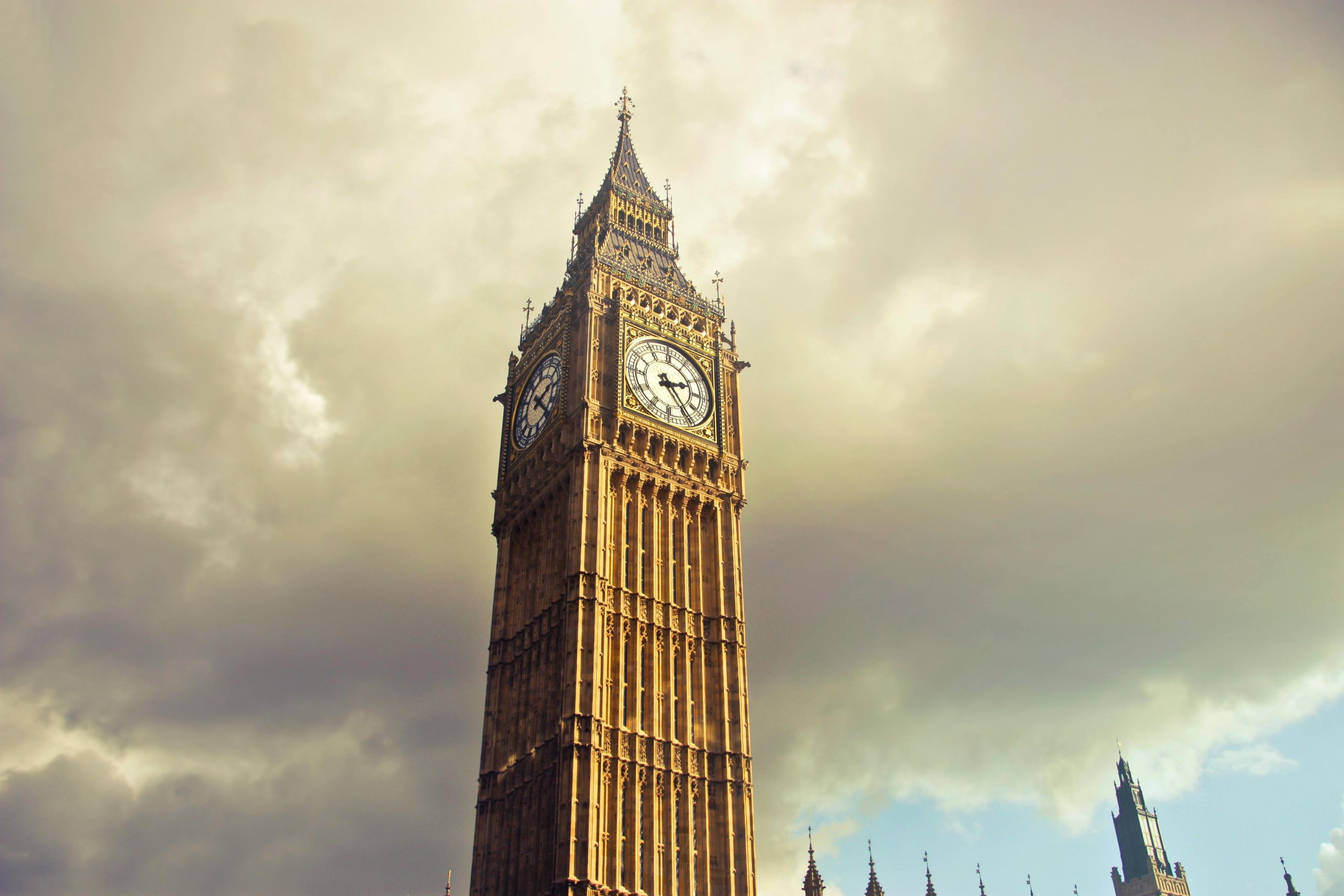 Trip advice! First time traveling to UK from US (London/Liverpool)