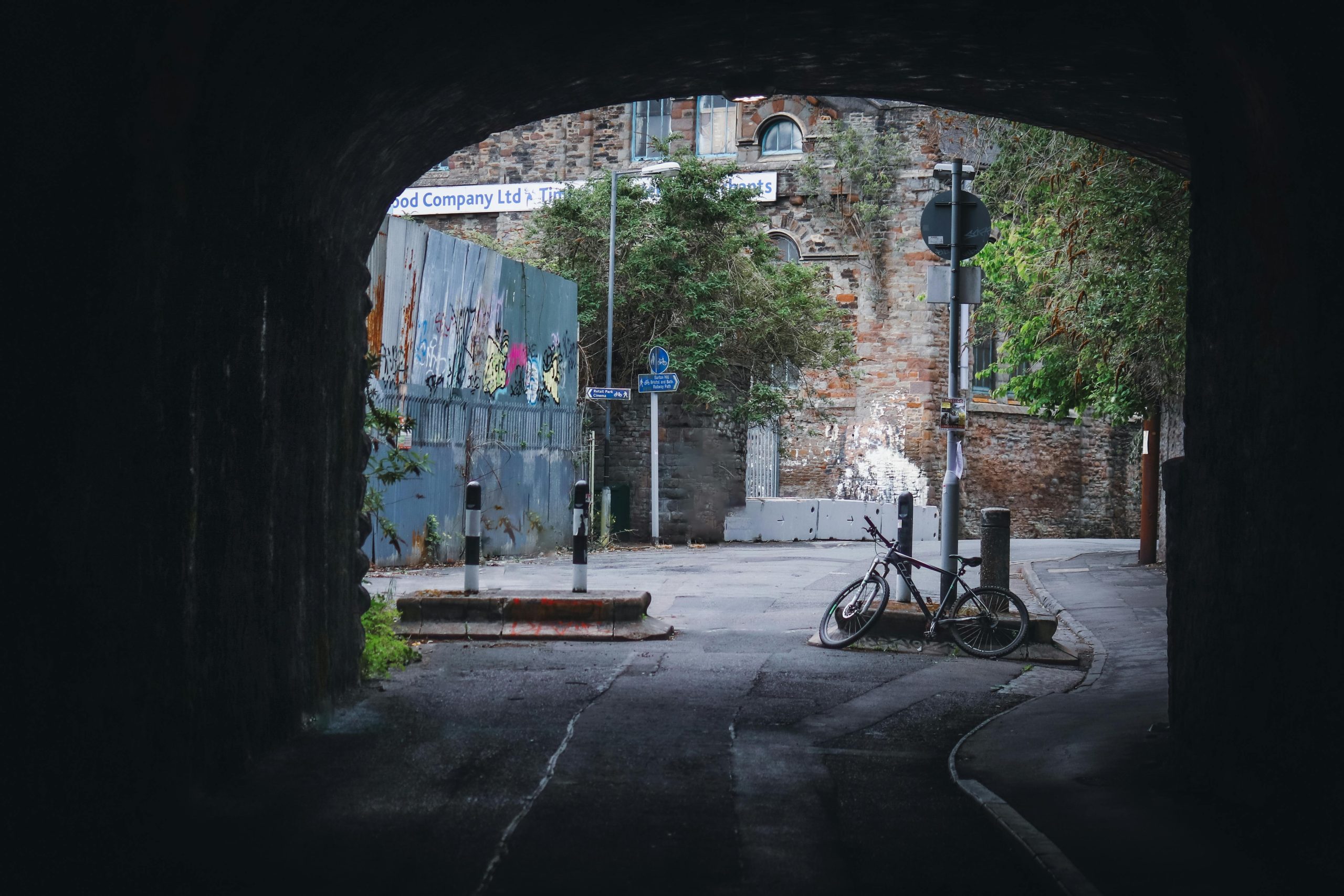 Abandoned Lime bikes clogging-up the Greenwich foot tunnel