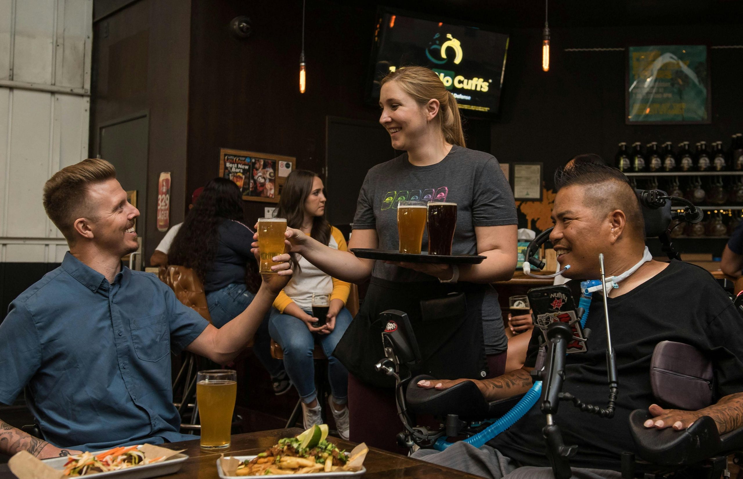 Landlord wants to kick out a bar serving SE community