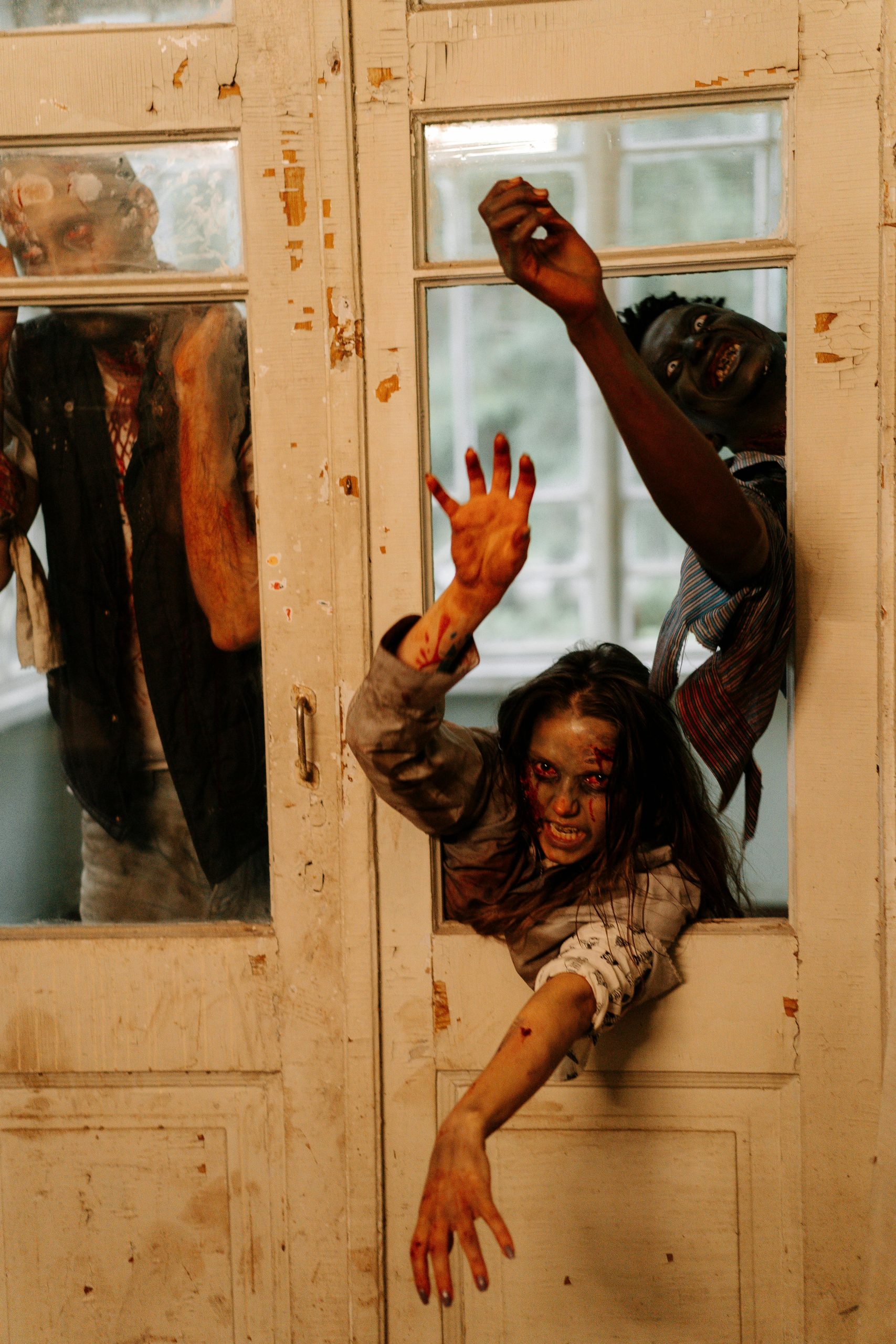 If a zombie apocalypse hit London Zone 1 – and you cannot escape for 1 month – what’s your survival strategy?