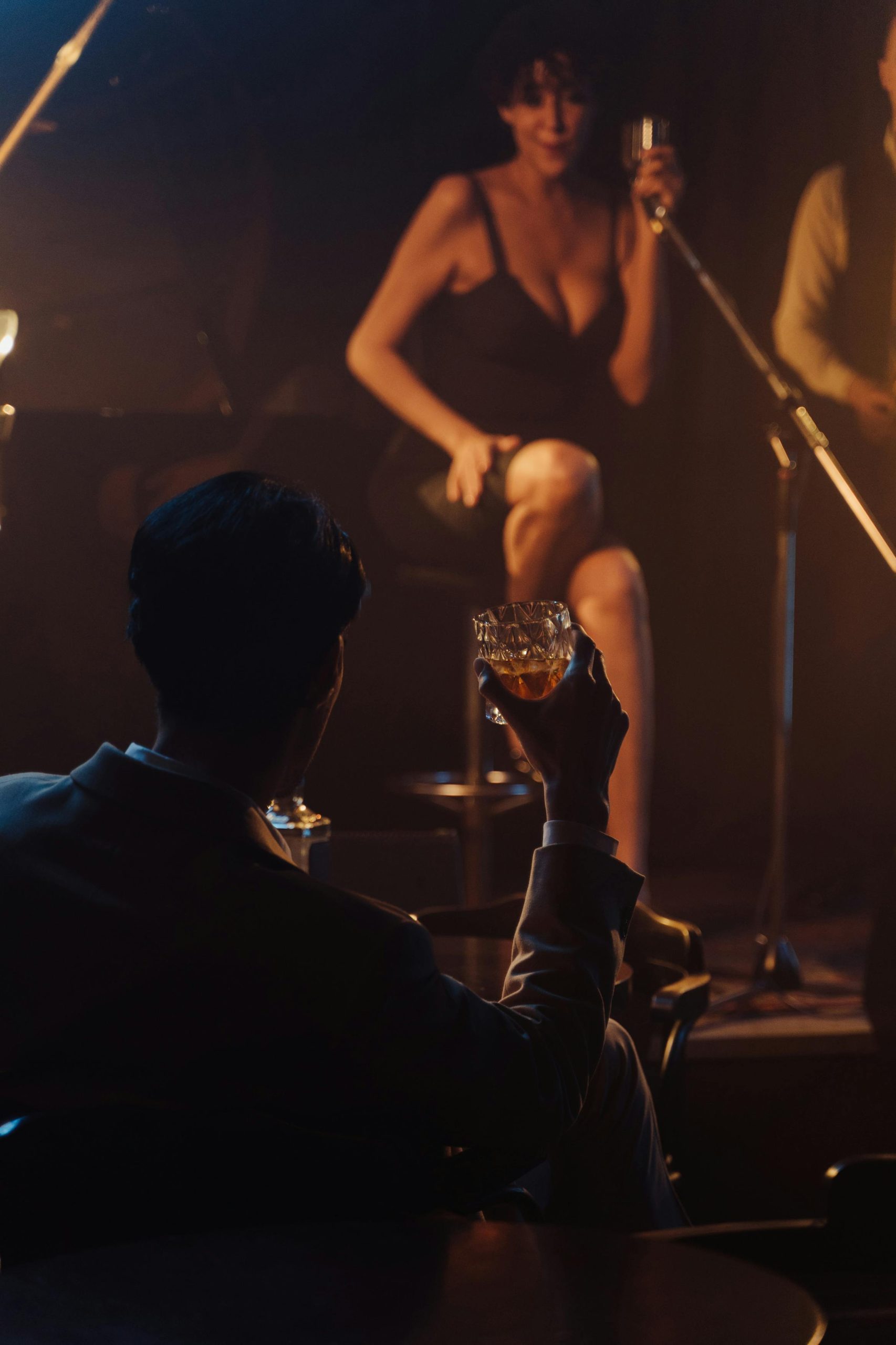 What are some good Jazz bars in London where you can go on a Saturday night for an hour or so and have a drink?