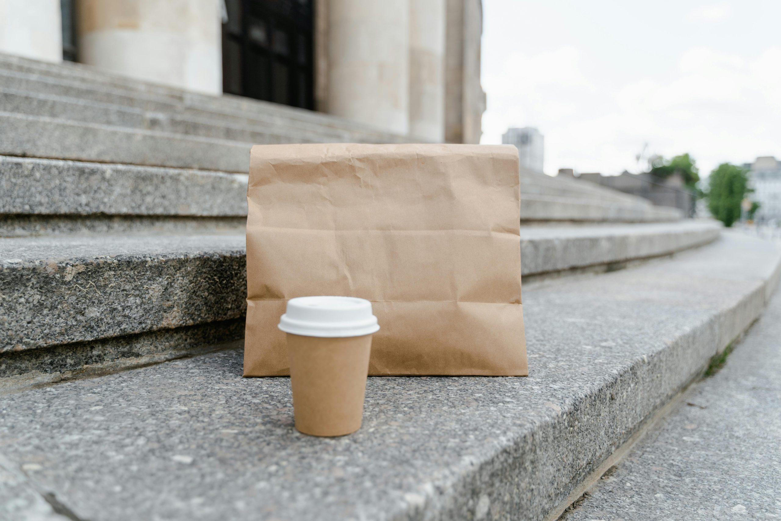 Quiet lunch places around St Paul’s/City Thameslink