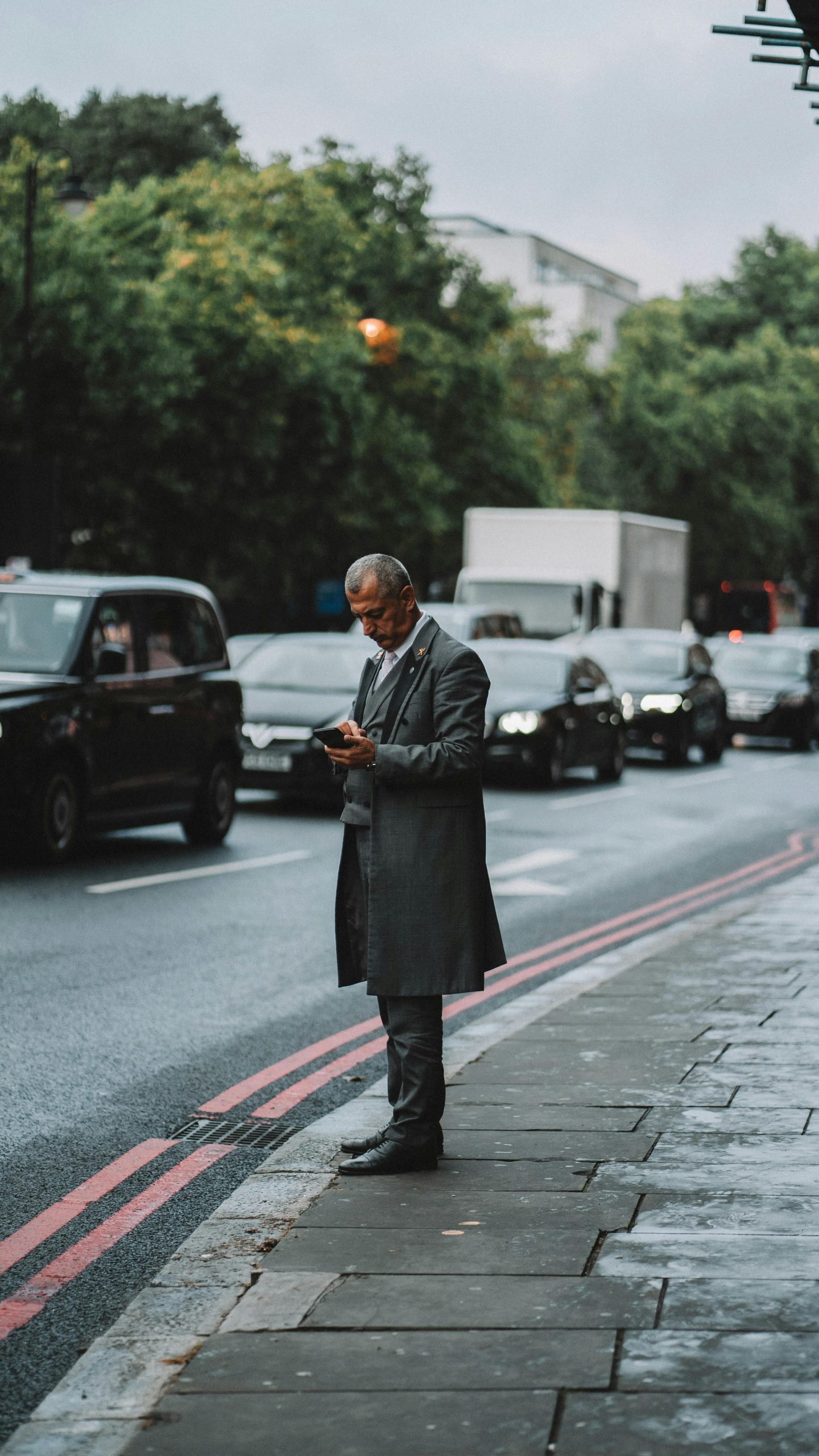 Why aren’t mobile networks doing anything about the network issues in Central London