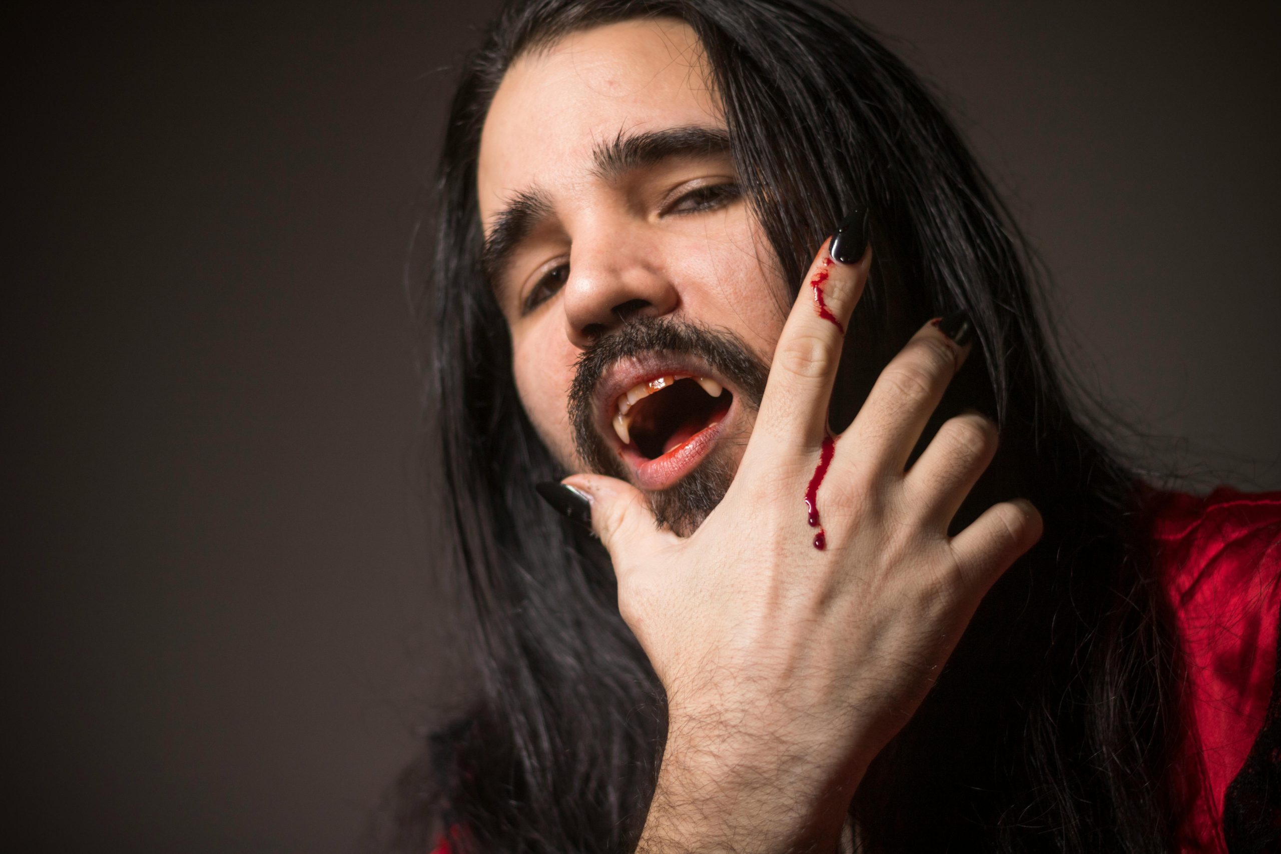 Two free tickets available for Dracula this evening