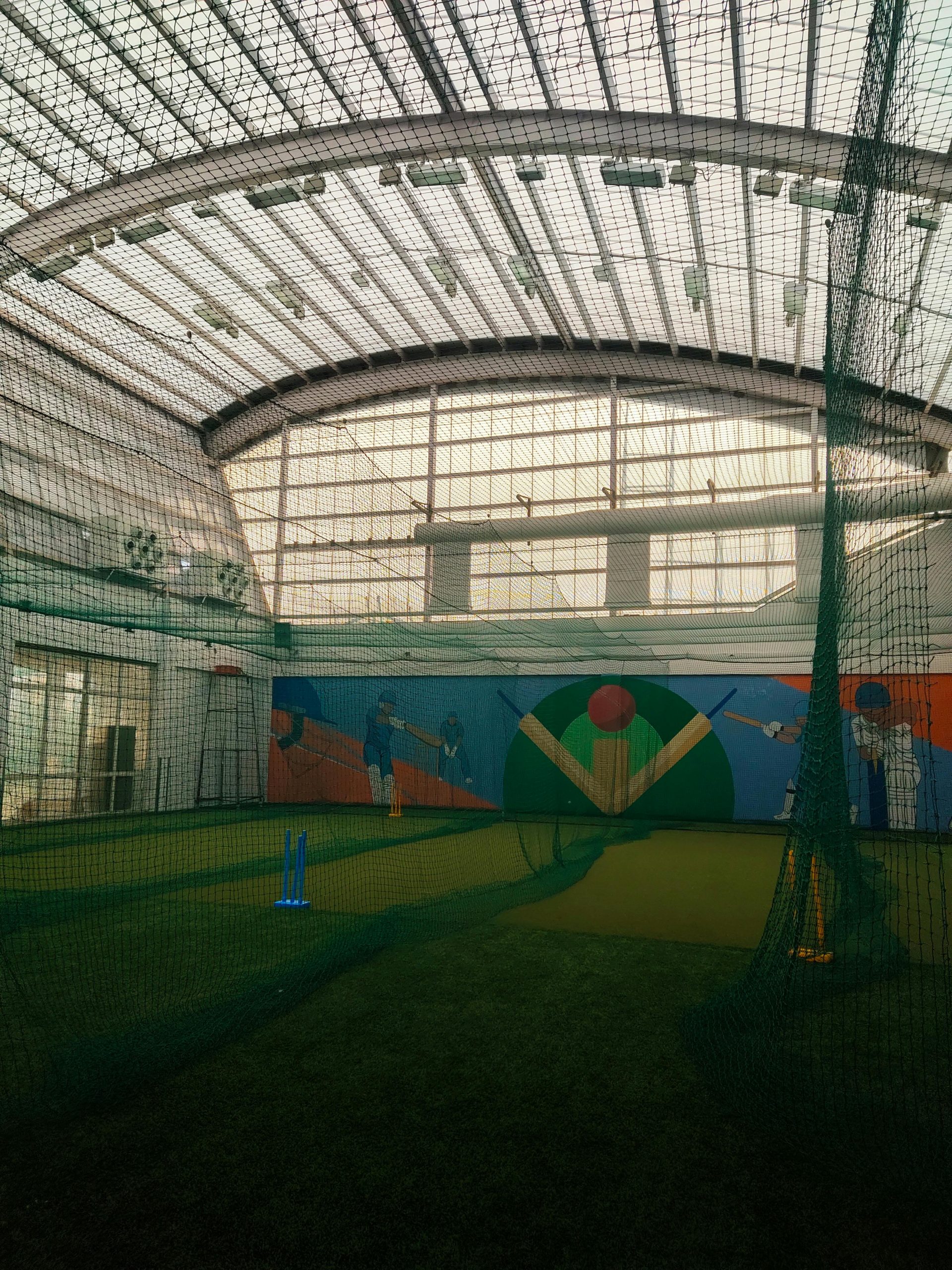 Cricket: Anyone in London fancy a cricket net?