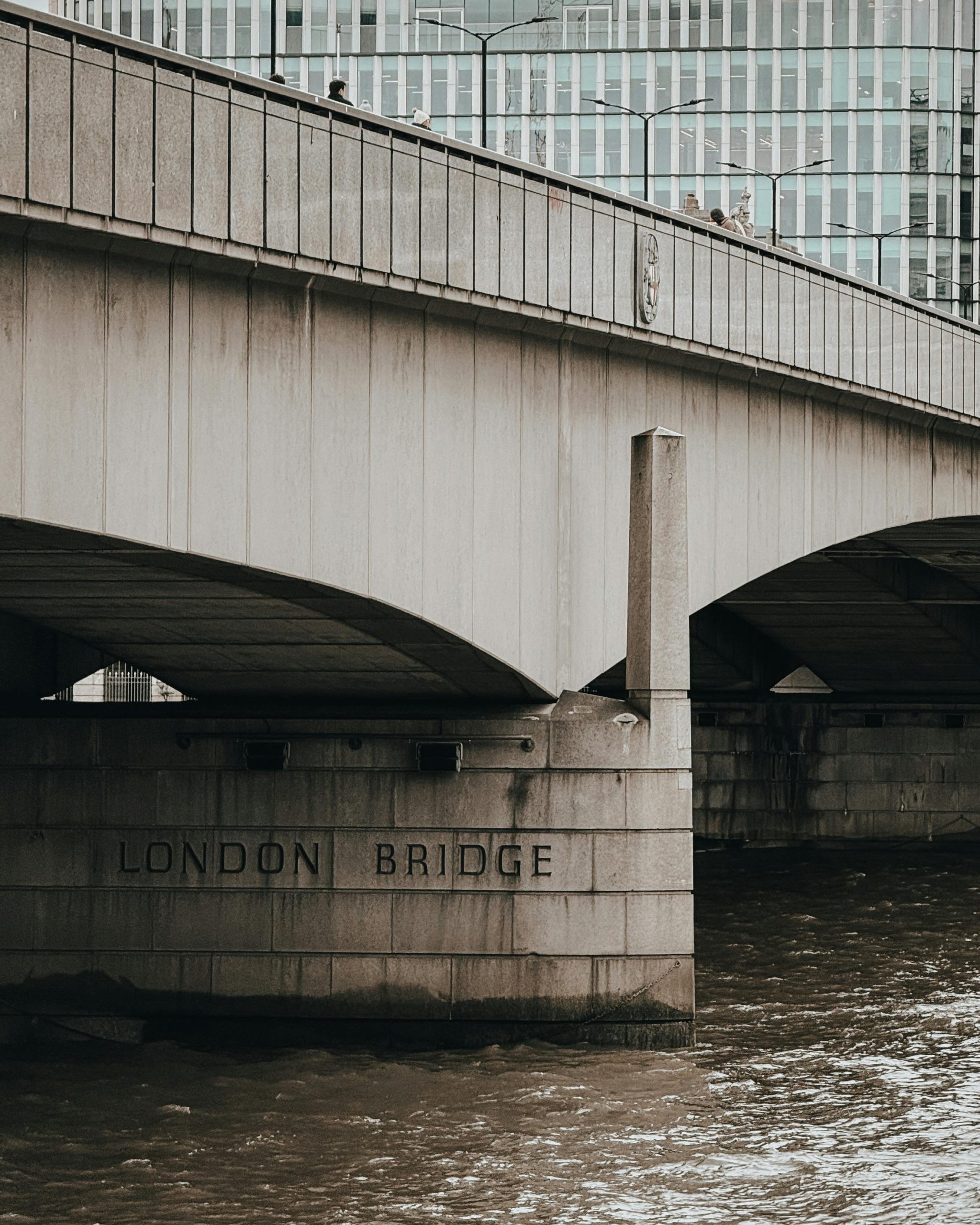 London Bridge. Gustave Dore, 1872.