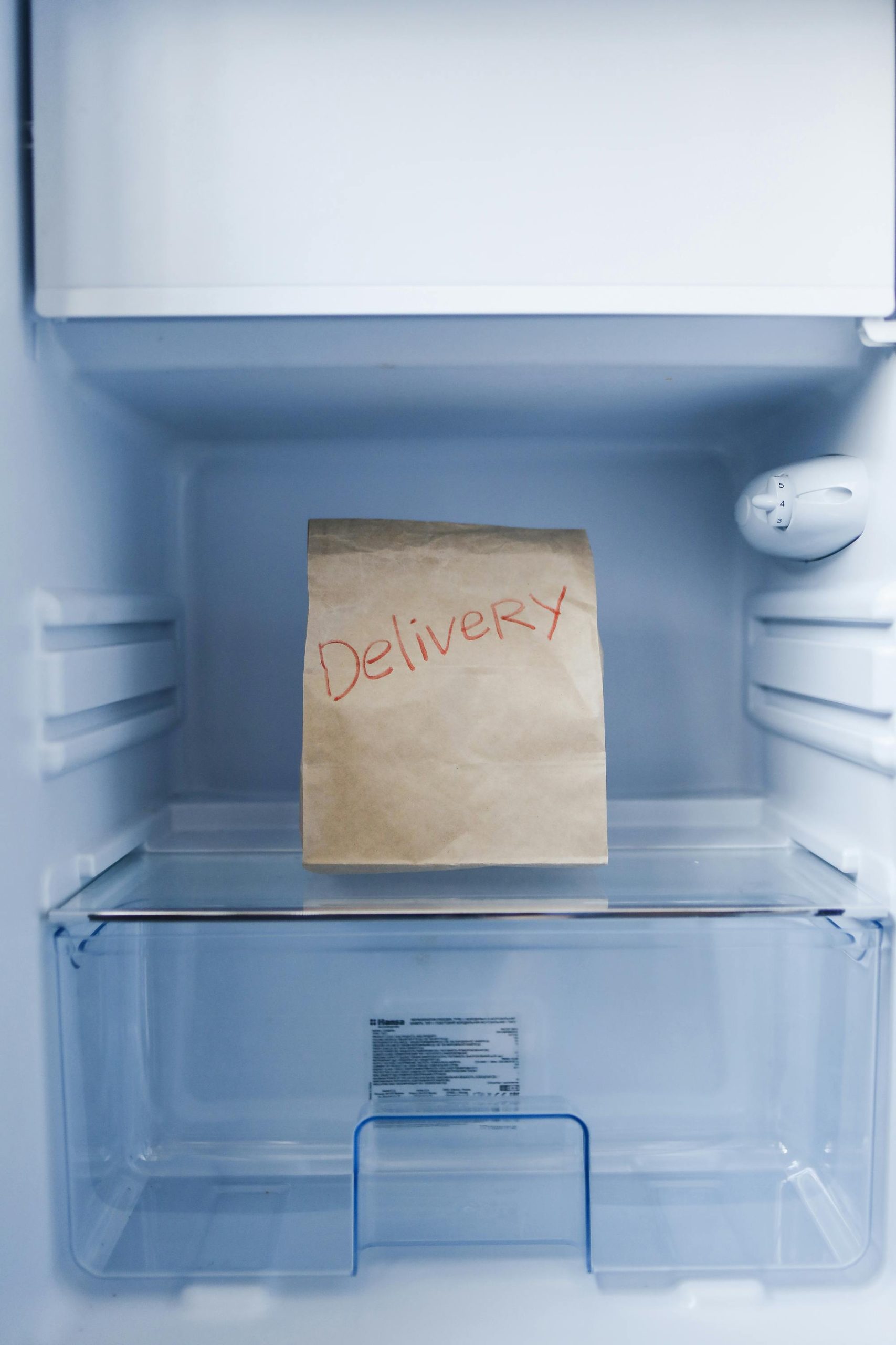 Food delivery London bag storage