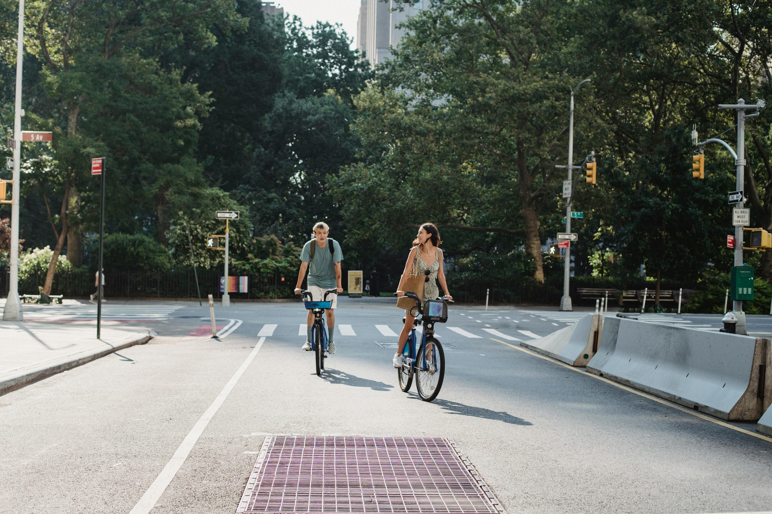 Reform’s dumb policy to rip out all the bike lanes would make the city and its economy less resilient on strike days