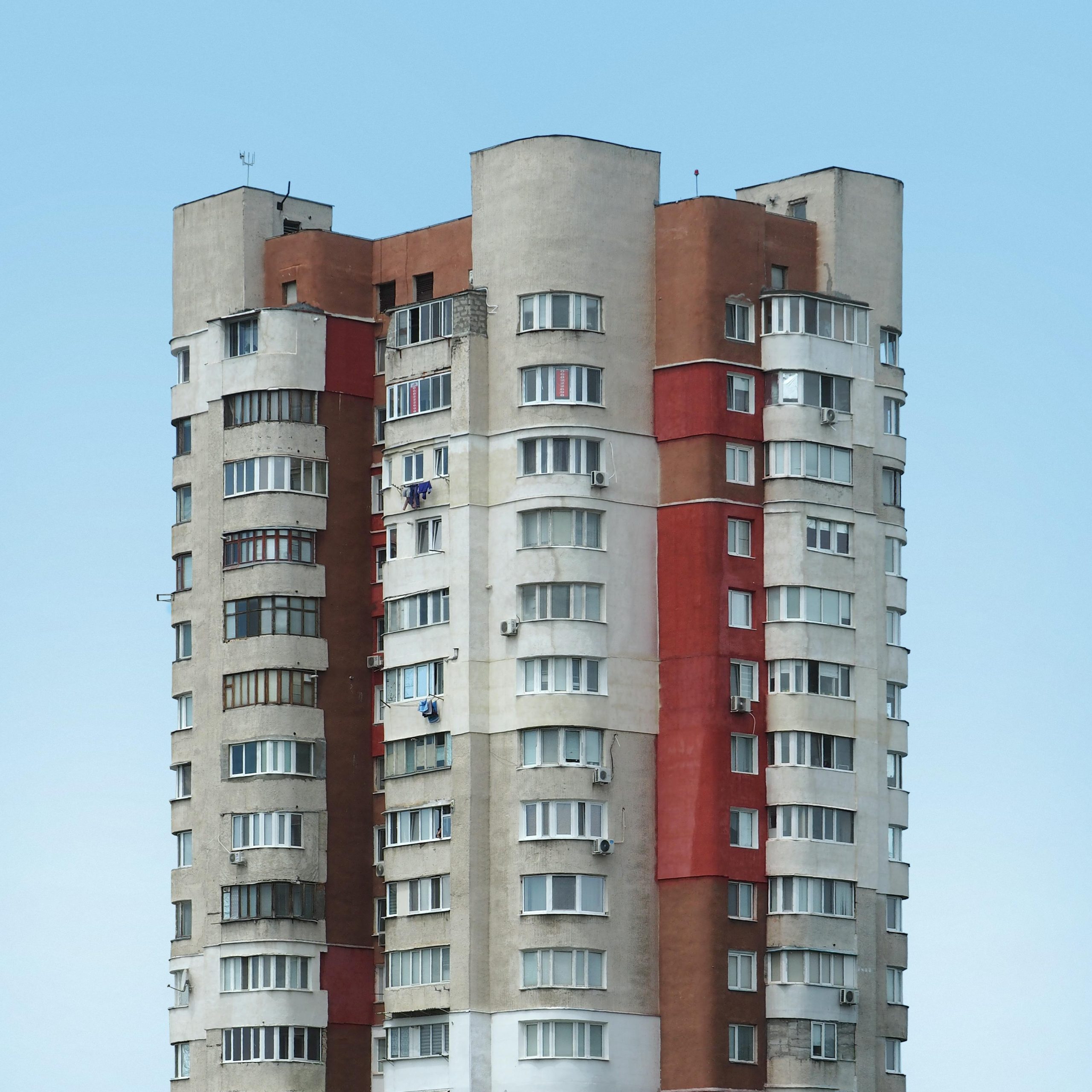 Disabled tower block residents “threatened” for posting about broken lifts on Reddit