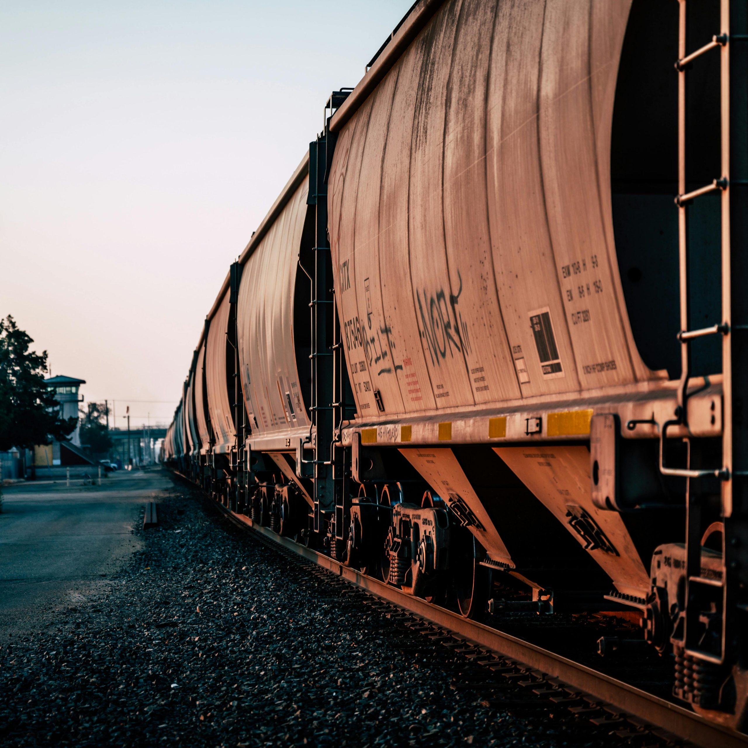 Good alternatives to real-time trains?
