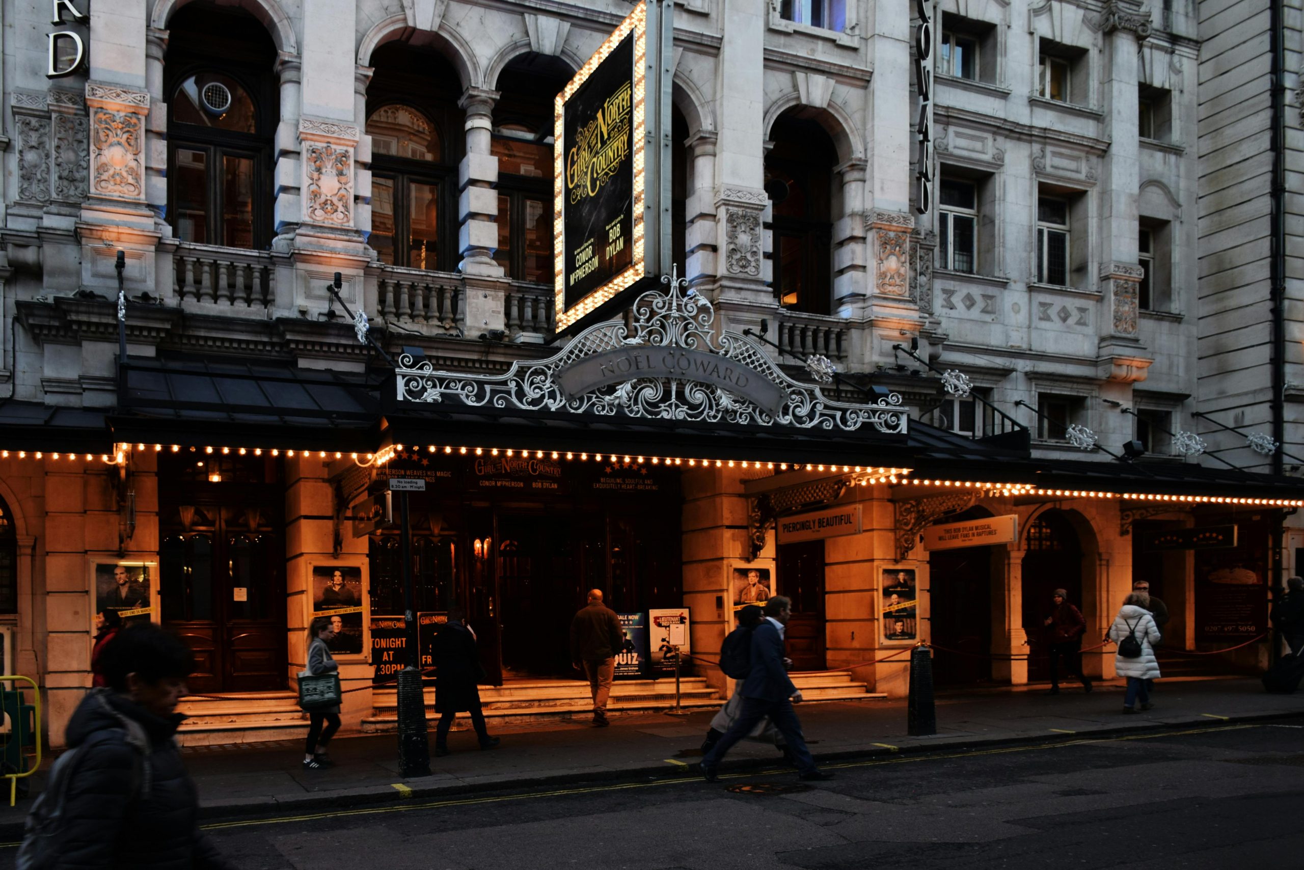 Ffs can we fully pedestrianise the West End?
