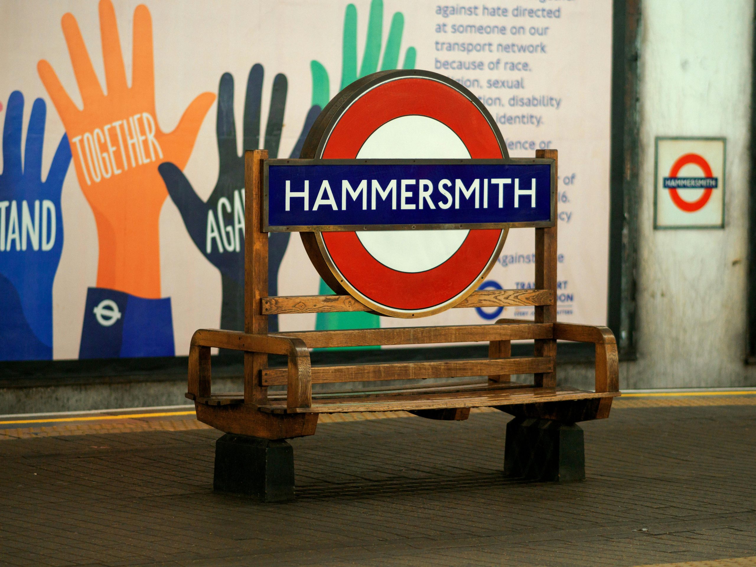 Are there any locations in London where this kind of bench is still available?