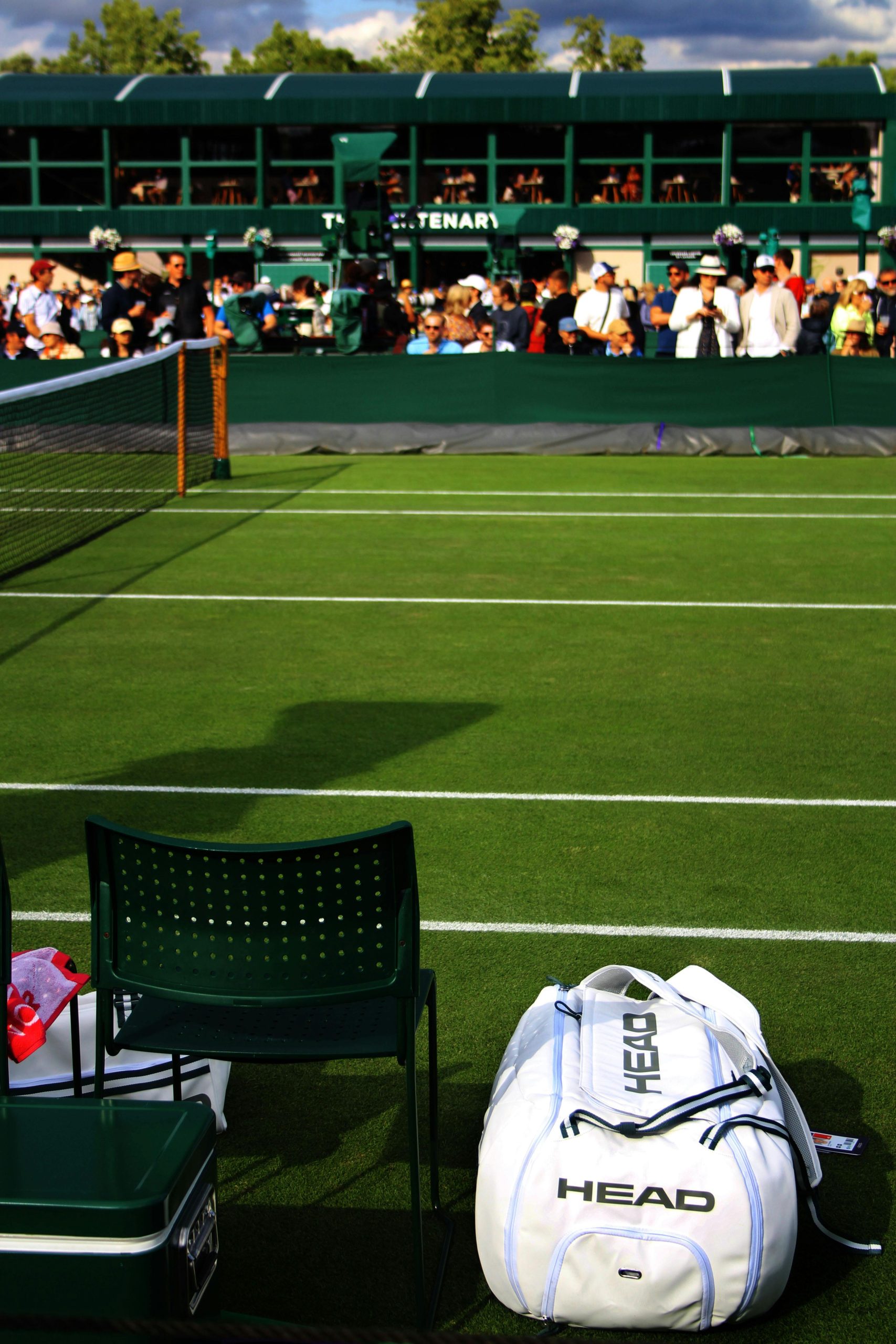 Looking for TENNIS FANS in London for upcoming billboard campaign!
