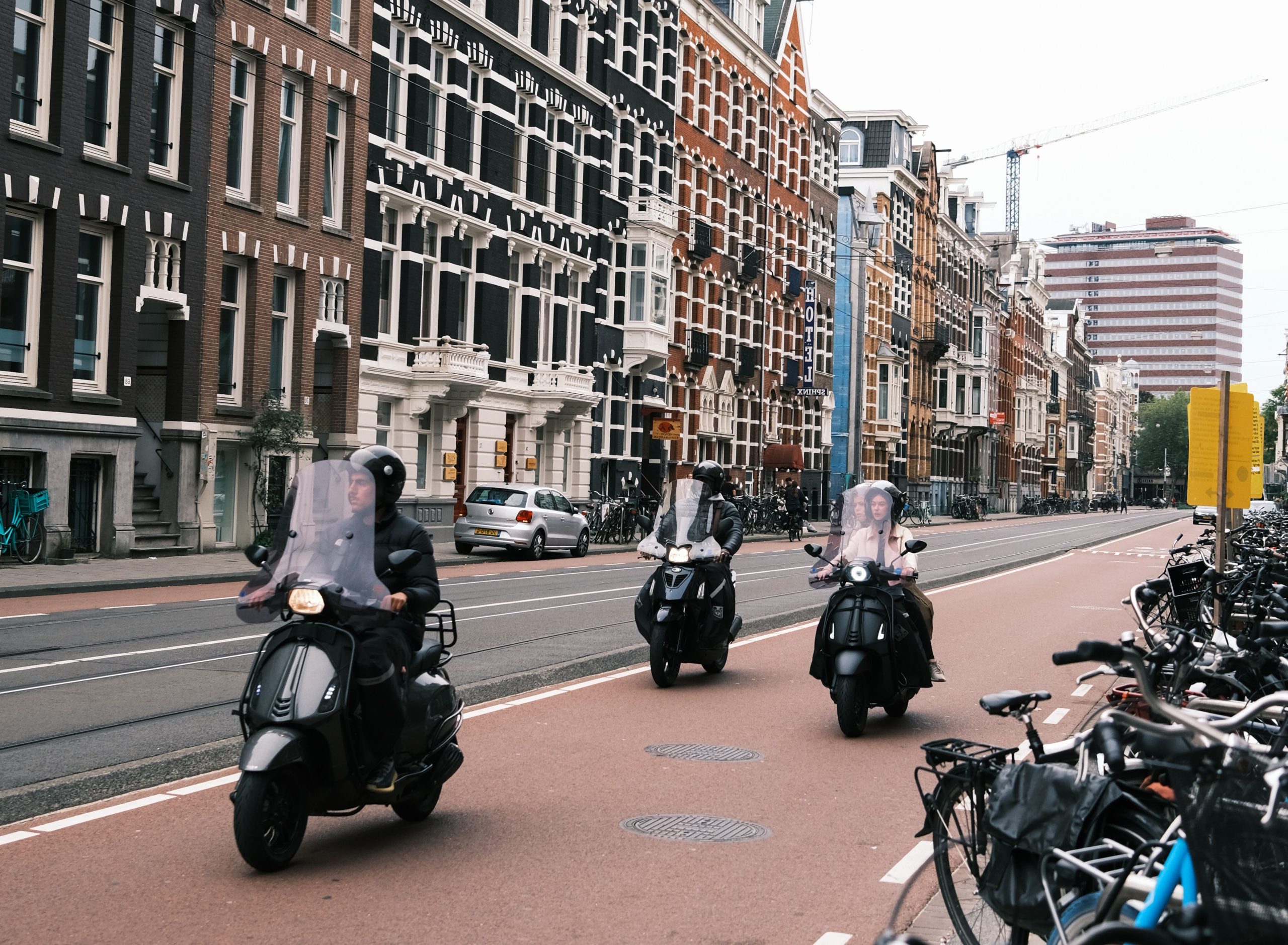It’s time for a ban on unnecessarily loud mopeds.