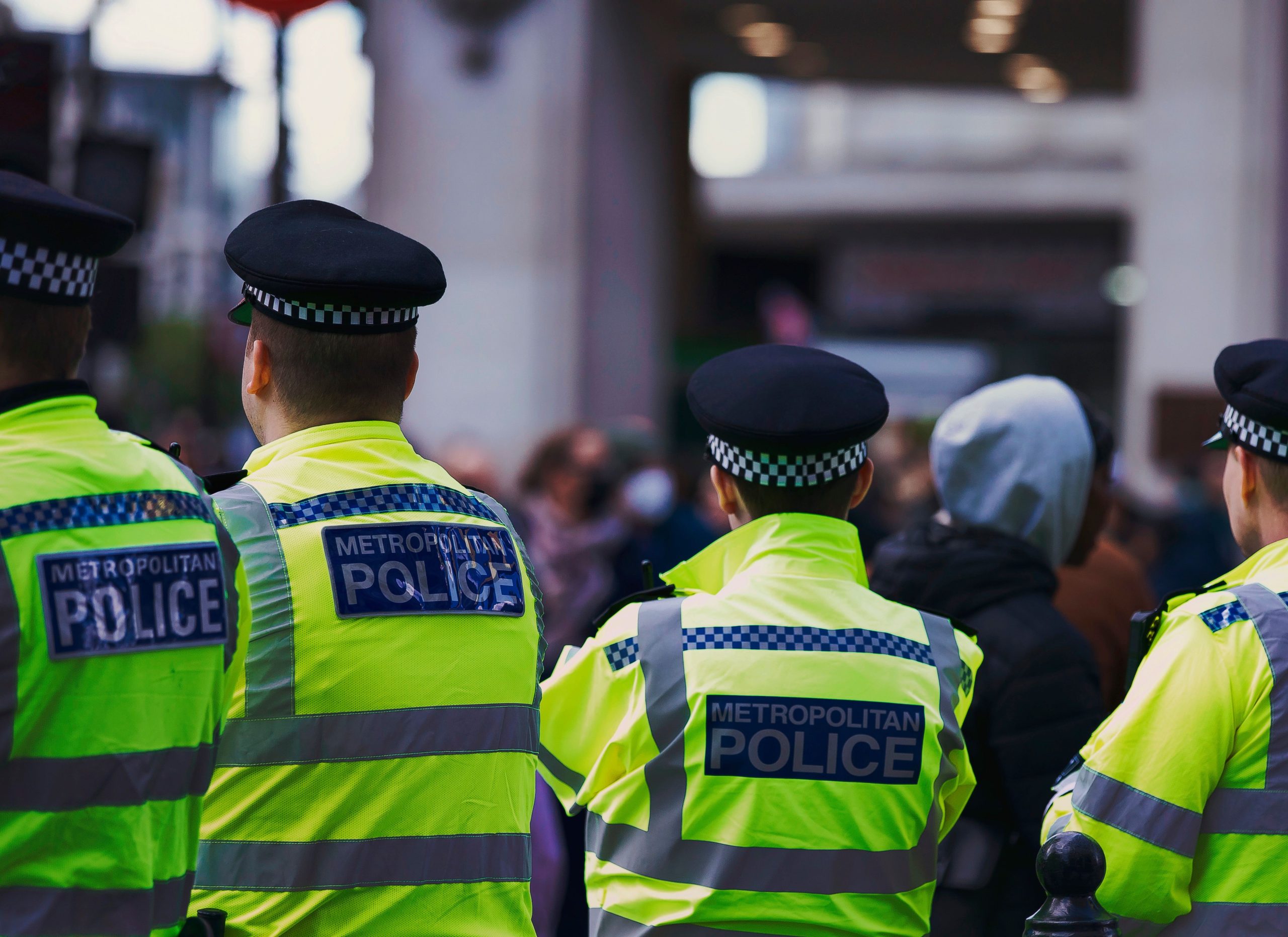Phone thefts in London are basically enabled by the Police