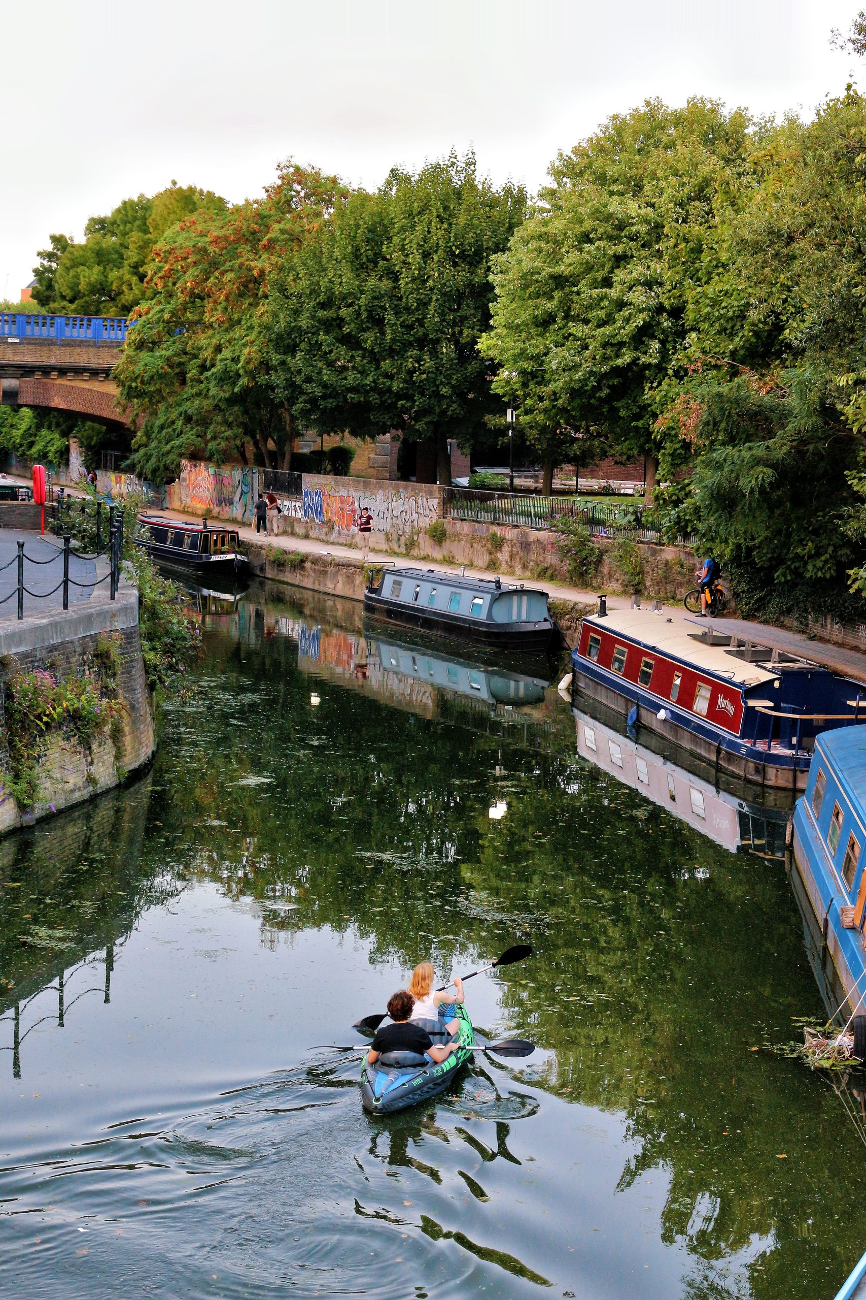 How to practise kayaking affordably near London