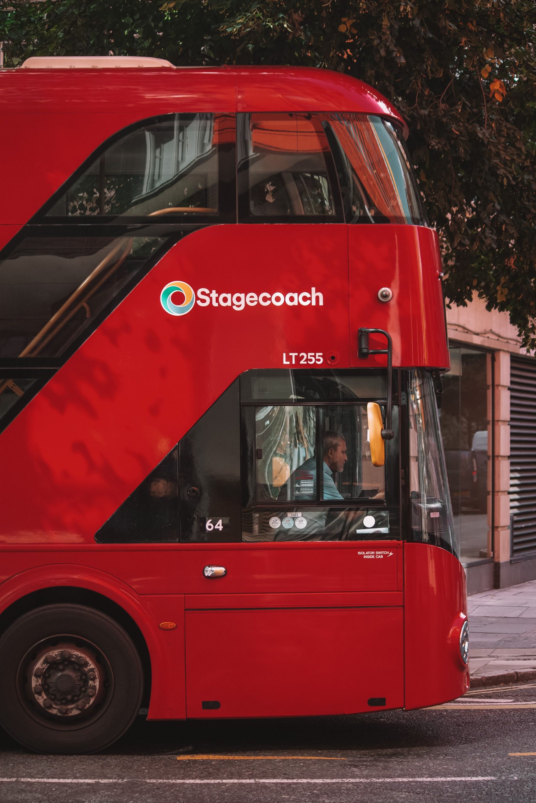 London City Hall Supports ‘Bill of Rights’ for Bus Drivers