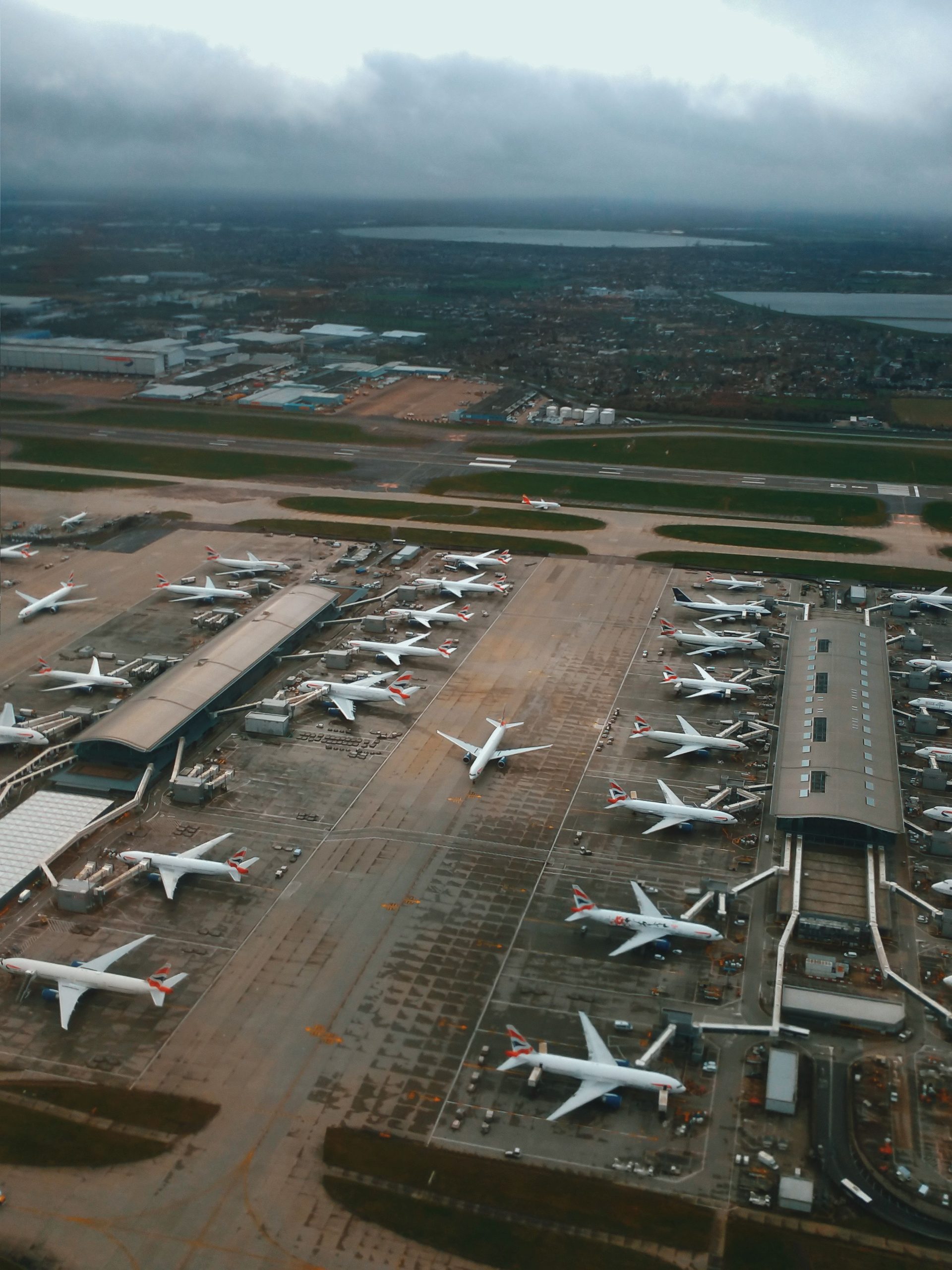 Building a third Heathrow runway remains ‘hypothetical’ Angela Rayner says after deadline extended