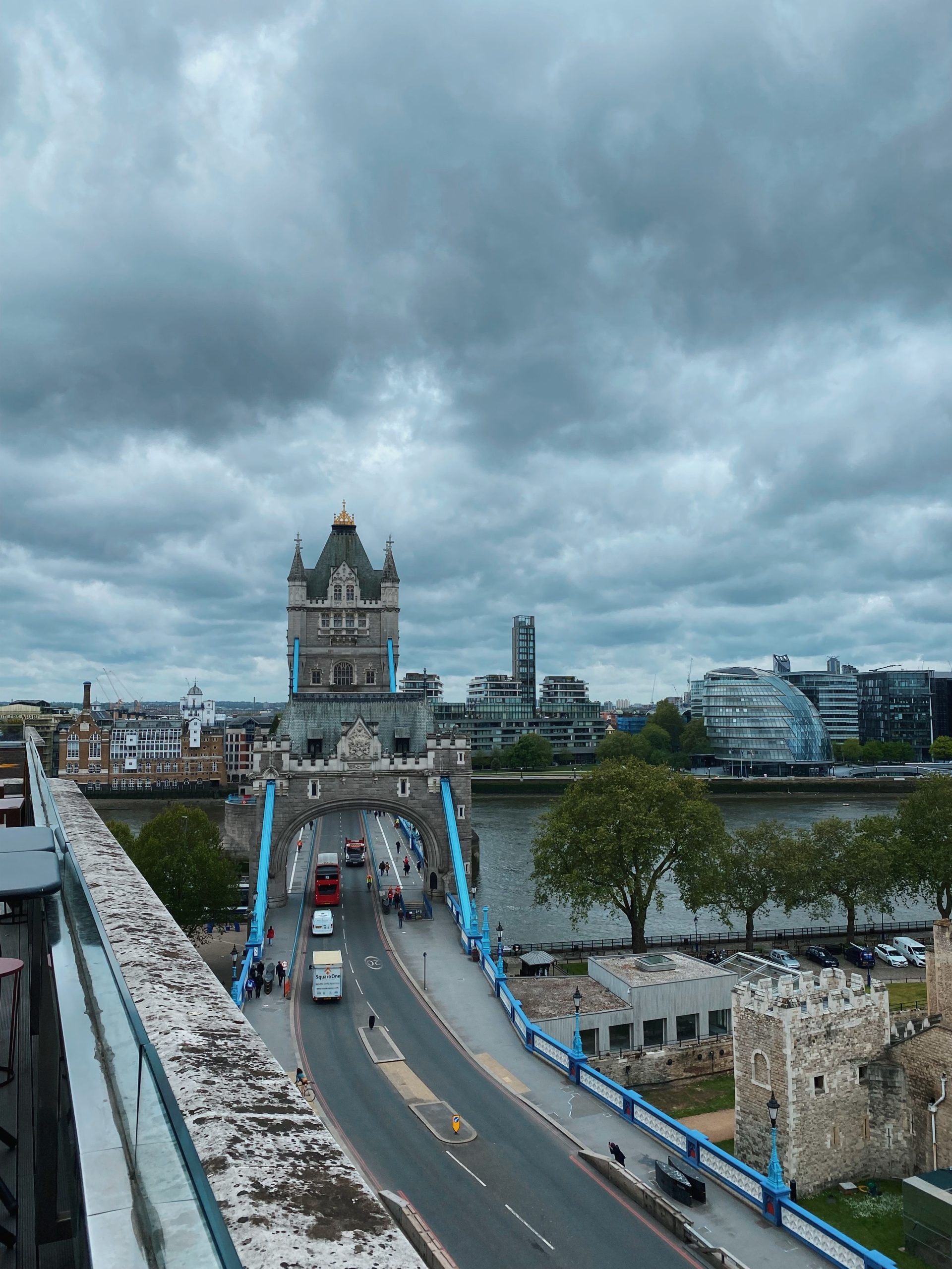 Fell into Thames from Tower Bridge